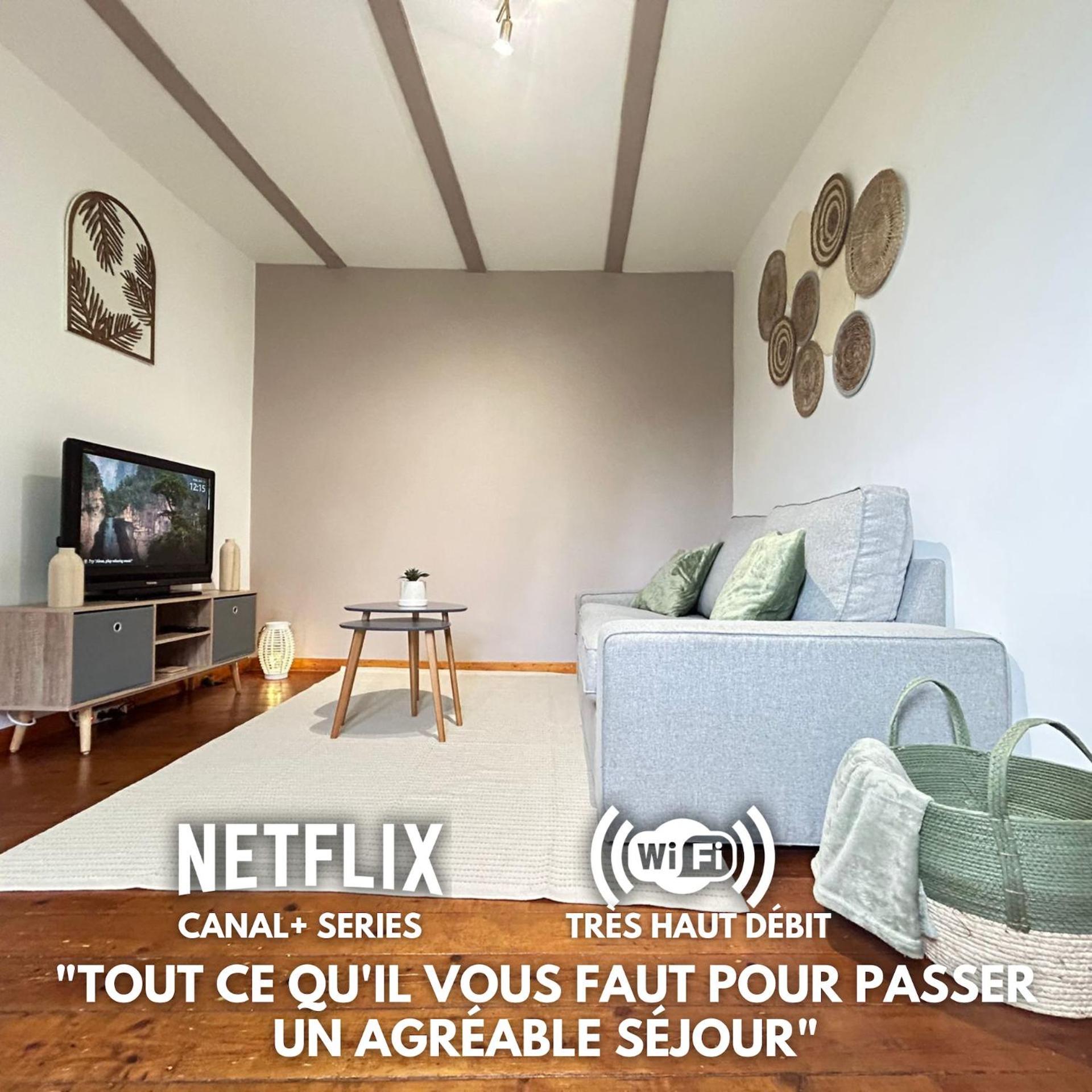 Le Cocon Du Vignoble - Free Wifi - Netflix Apartment Turckheim Bagian luar foto