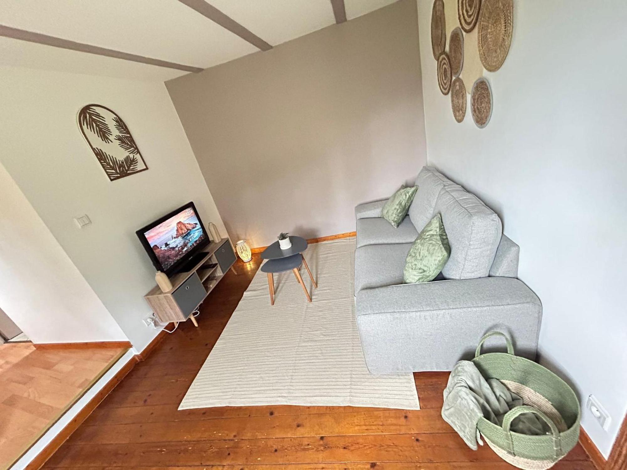 Le Cocon Du Vignoble - Free Wifi - Netflix Apartment Turckheim Bagian luar foto